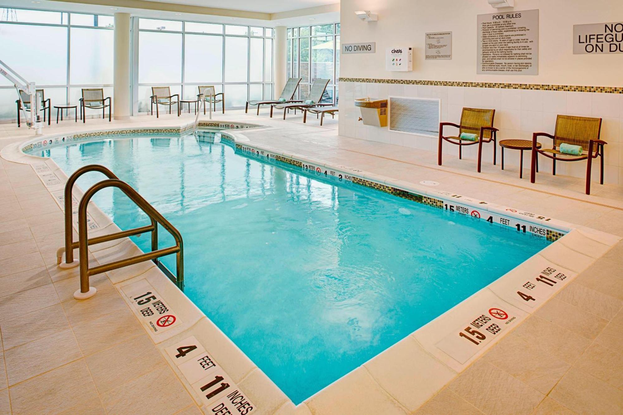 Springhill Suites By Marriott Carle Place Garden City Extérieur photo